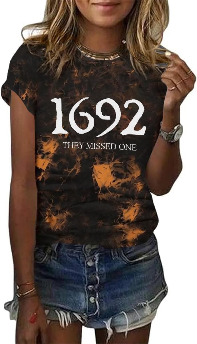 Women's Halloween Shirt Spooky Season Tee Thanksgiving Party T-Shirt